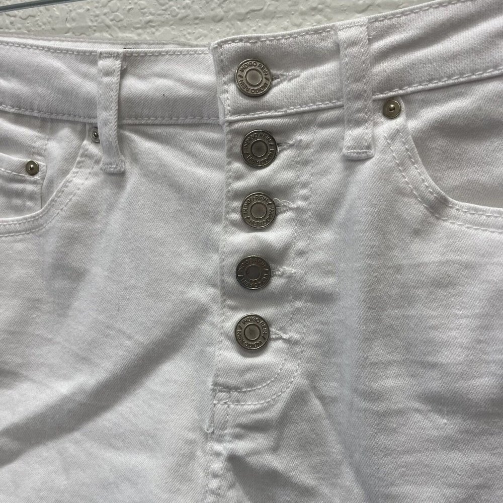 Indigo Rein Womens Juniors Shorts 9 28 Mid Rise Cut Off Stretch Jeans White - Picture 2 of 6
